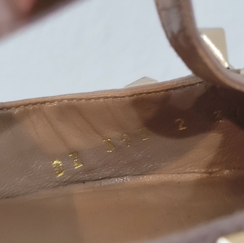 Valentino Garavani Rockstud Caged Pumps , Size 37 - Picture 11 of 11